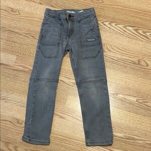 Wrangler Kids Gray Straight-Leg Jeans slim 8 has stretch!